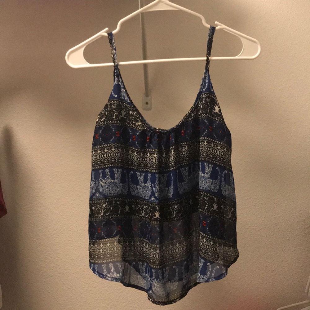Crop top